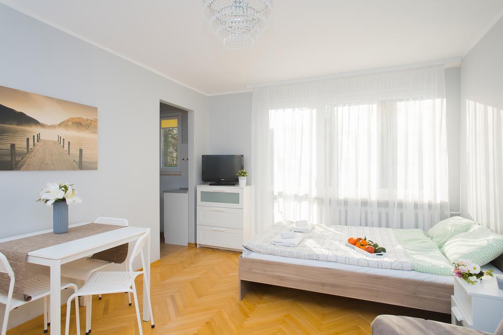 Shortstaypoland Bonifraterska وارسو المظهر الخارجي الصورة